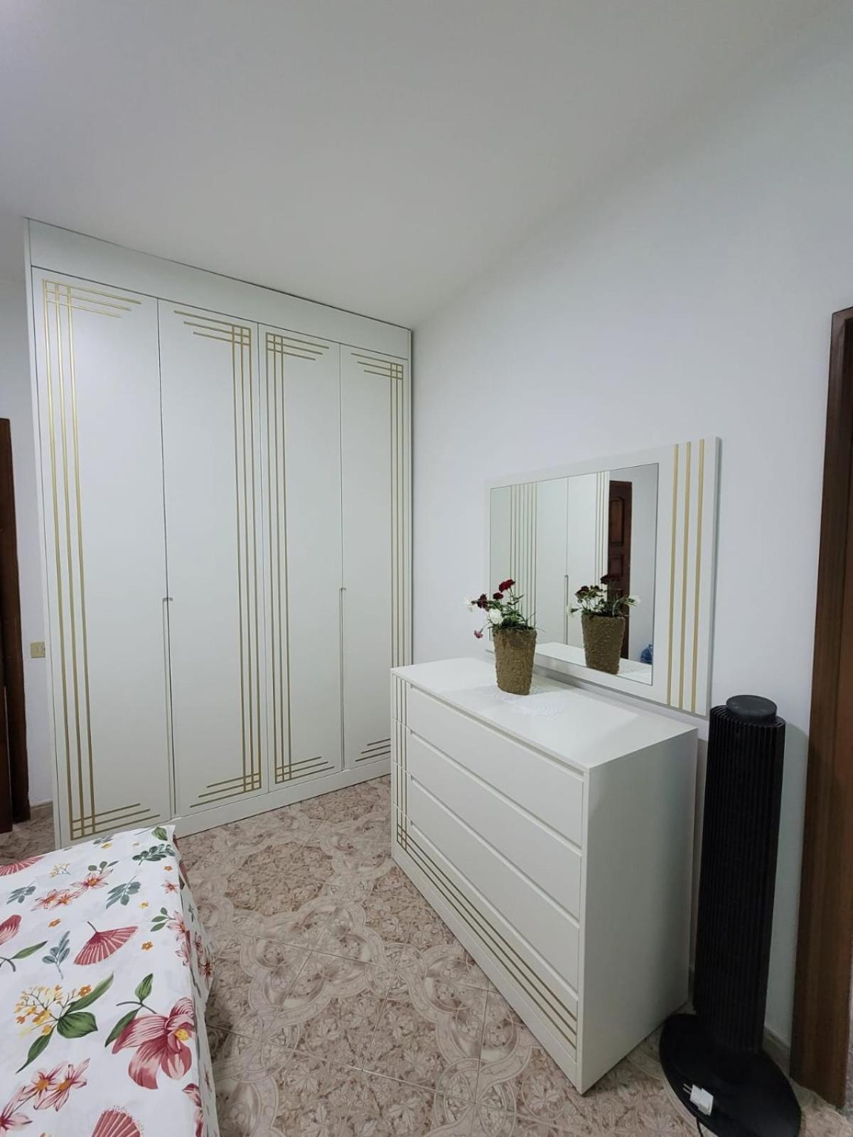 Private Room On A Shared Apartament Near Durres Beach Exteriör bild